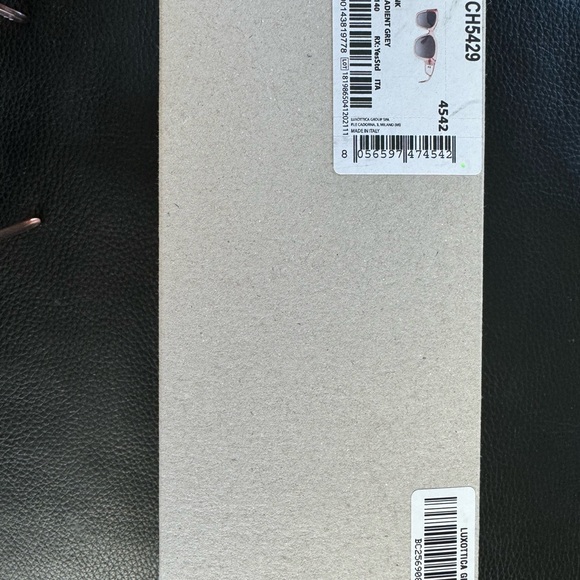 Chanel sunglasses - pink with gradient gray lenses - Picture 3 of 12